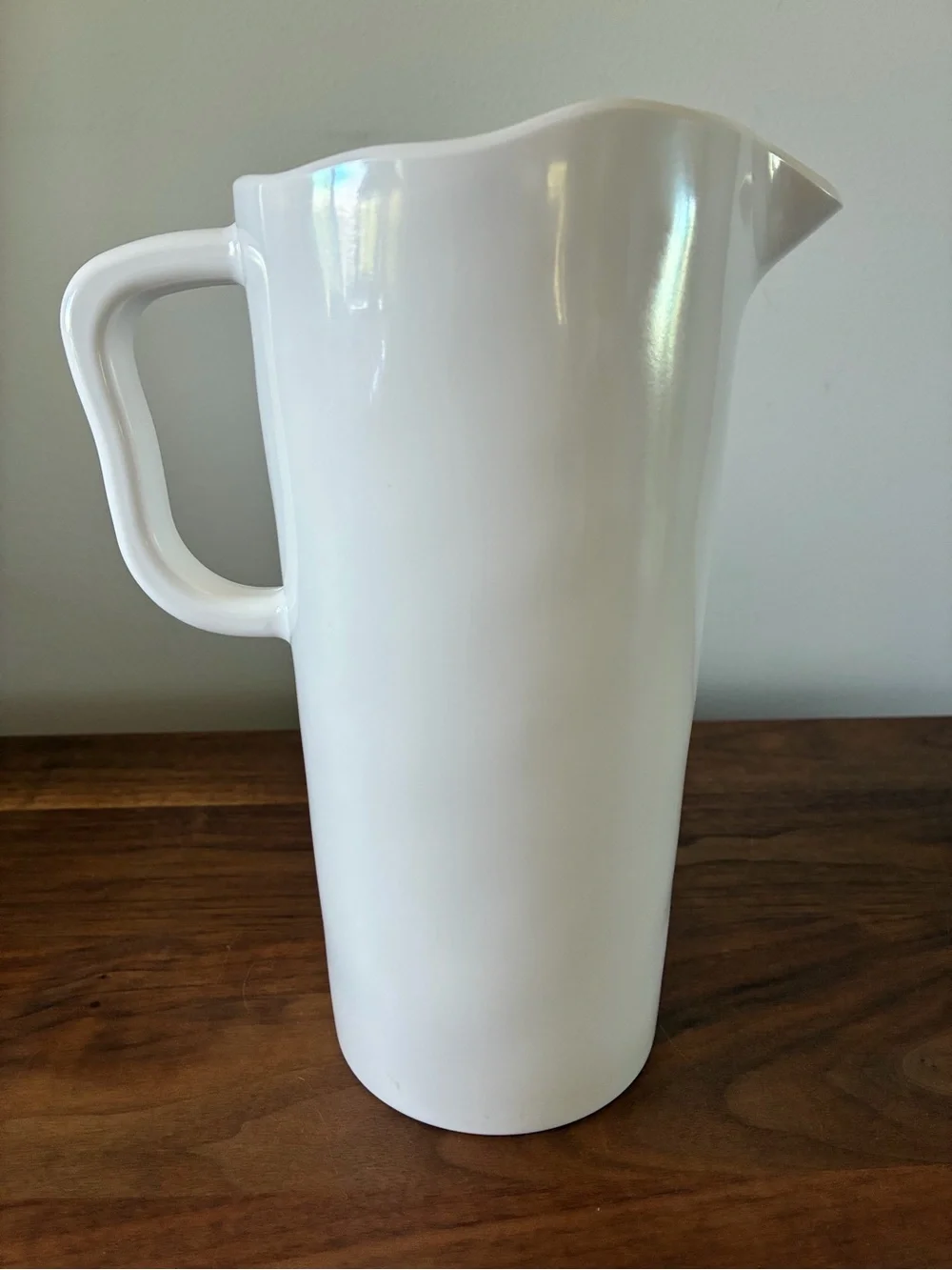 Rae Dunn TEA Melamine Pitcher White Farmhouse Cottage